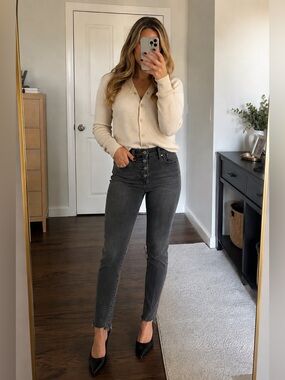 Madewell High-Rise Skinny Jeans in Washed Charcoal **See description- runs small
